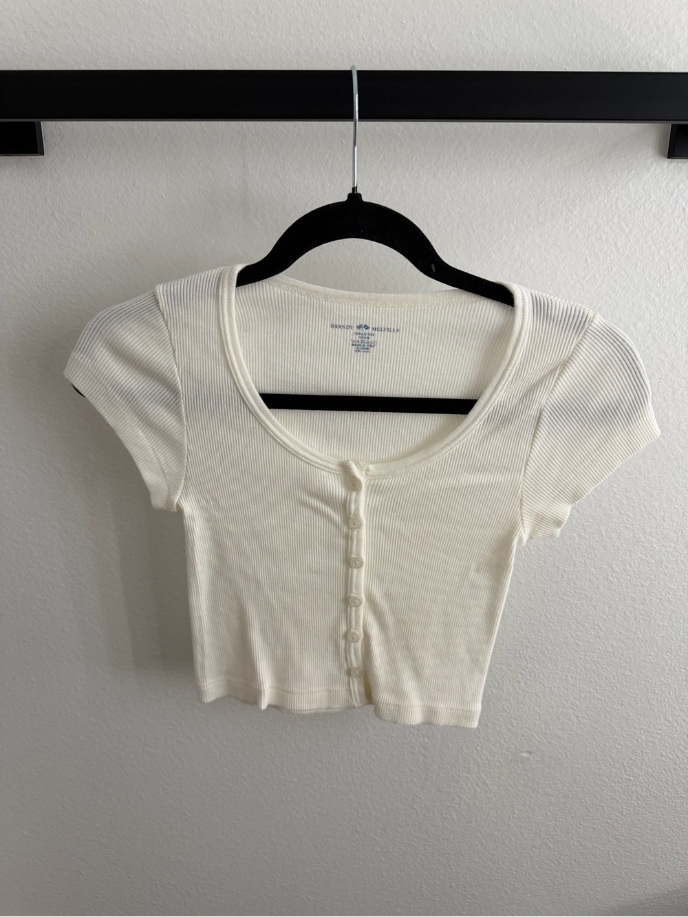 Button Down Cropped Tee - Picture 2 of 4